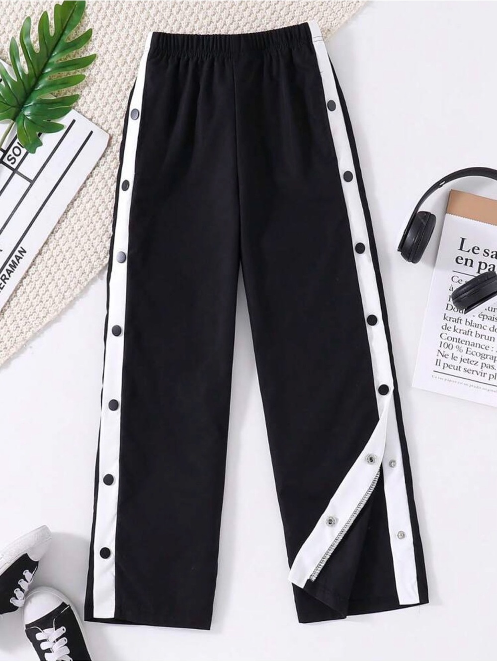 Black Snap-Trim Athletic Bottoms